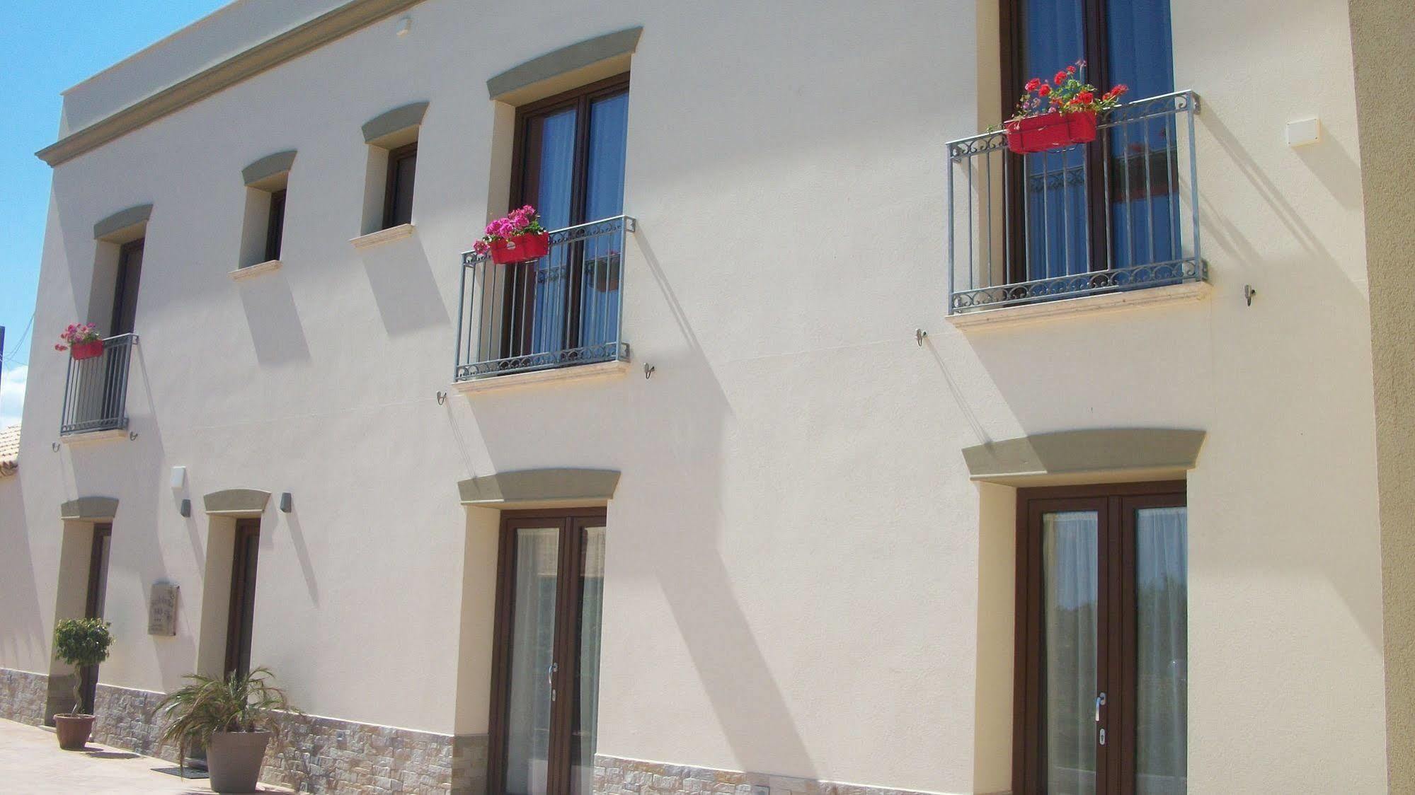 Siciliantica Bed and Breakfast Rilievo Buitenkant foto
